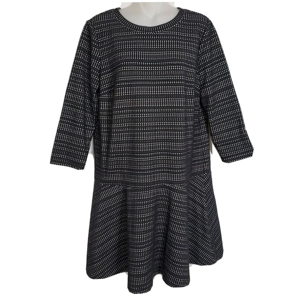 Ann Taylor Loft Dress Size Large Petite 3/4 Fit & Flare Sleeve Black Above Knee